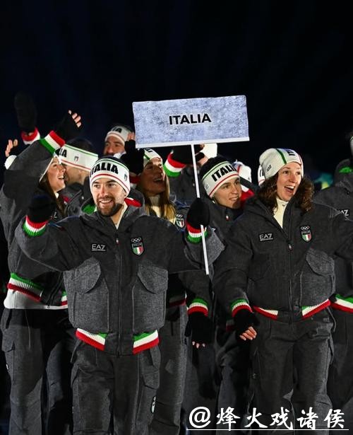 中国队首夺冬奥奖牌！米兰开幕式炫成冰雪秀场
